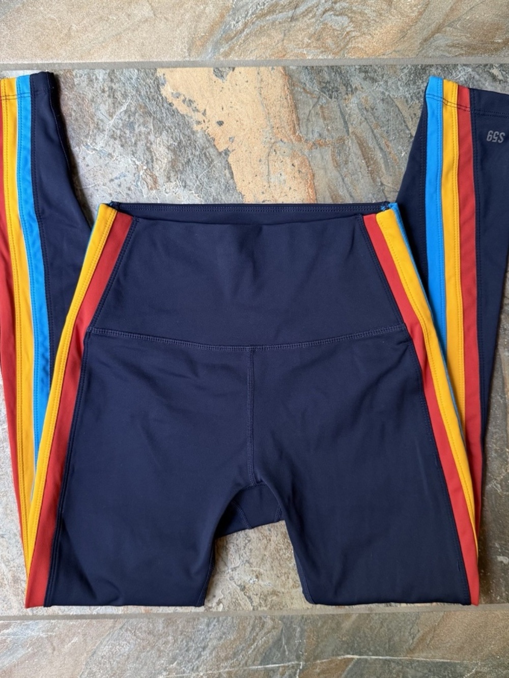 NWOT Splits59 High Waist Tech Flex Leggings with Groovy Side Stripes